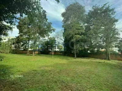 Commercial Land for Sale on Avenida del Lago, Ciudad del Este 2
