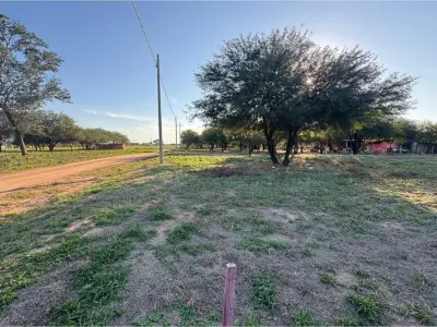 Terreno comercial y residencial en venta en Loma Plata 2