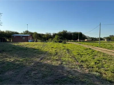 Terreno comercial y residencial en venta en Loma Plata 3