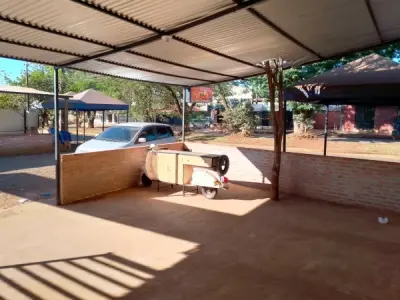 Land with 20 commercial units for rent, Ciudad del Este 2