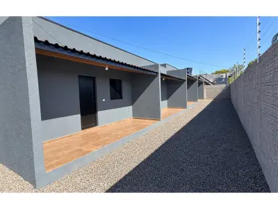 Terreno com 4 apartamentos à venda em Km 10 Acaray 3