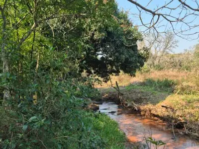 Terreno com arroio para casa de campo em Altos, Cordillera 3