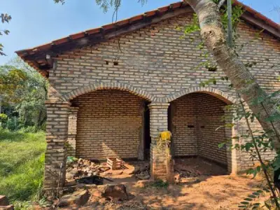 Terreno com arroio para casa de campo em Altos, Cordillera 4