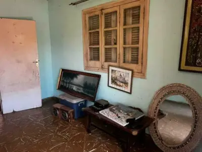 Terreno con casa a demoler en Sajonia, Asunción — 232 m² 4