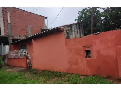 Terreno com casa à venda no Cuarto Barrio, Luque 3
