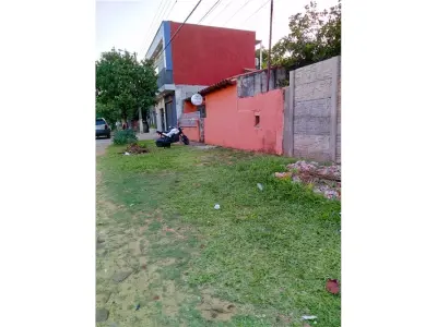 Terreno com casa à venda no Cuarto Barrio, Luque 4