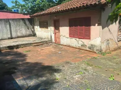 Terreno con casa en venta en Remansito, Ciudad del Este — 1.600 m² 4