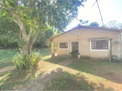 Terreno com chalé à venda em Isla Verde, Luque 3