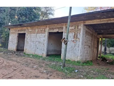 Terreno com construção à venda em Cañadita, Ñemby 2
