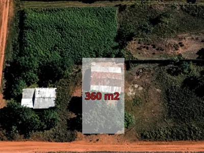 Terreno com construção à venda em Itauguá, Central 3