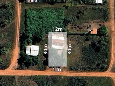 Terreno com construção à venda em Itauguá, Central 4