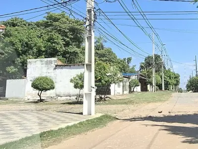 Terreno com construção à venda em Santa Rosa 3