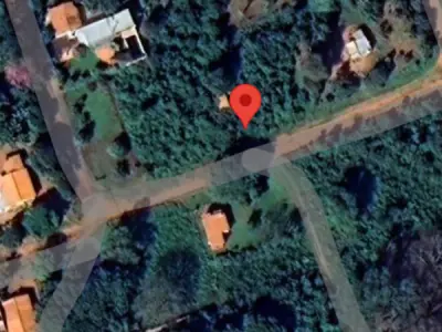 Land with Unfinished Construction in Isla Aranda, Limpio 3