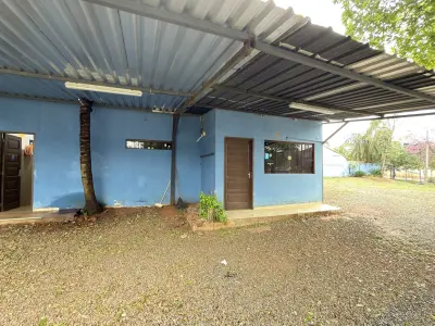 Land with offices for rent on Av. Mariscal López 4
