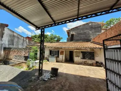 Land with Warehouse for Sale in Fernando de la Mora Norte 2