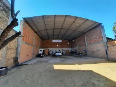 Terreno com galpão à venda em Laurelty, San Lorenzo 3