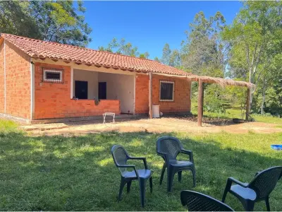 Terreno de 13 hectáreas en venta en Itacurubí de la Cordillera 2