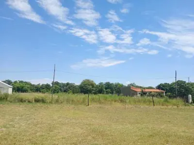 1,500 m² Lot for Sale in Itauguá, Estanzuela 2