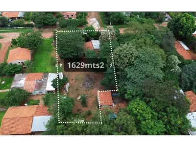 Terreno de 1.629 m² à venda em Limpio, Central 2