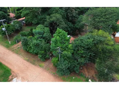 Terreno de 1.629 m² à venda em Limpio, Central 3
