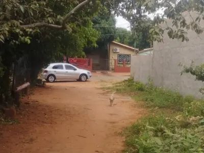 Terreno de 180 m² en venta en Luque, ideal para chalet 2