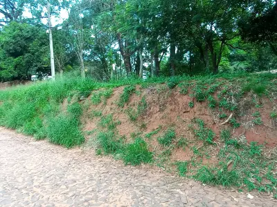 Land for sale on Avda. De la Victoria, Ñemby - 1,837 m² 2