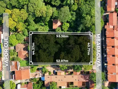 Terreno de 2.264 m² à venda em Lambaré 4