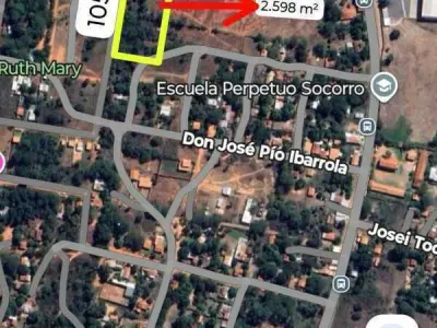 Terreno de 2.598 m² à venda em Luque, Central 3