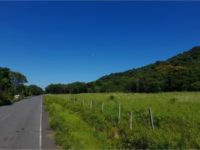 Terreno de 3 hectares à venda em Itá, Central 3
