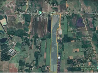 Terreno de 30 ha à venda em Arroyos y Esteros 2