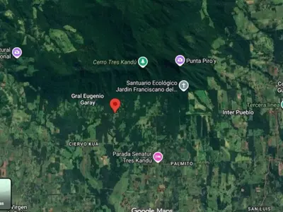 Terreno de 32 hectares à venda em Cerro Tres Kandú 3