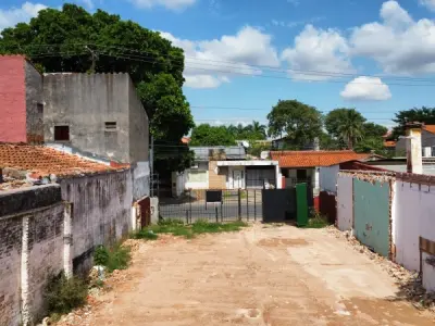 Terreno de 330 m² en venta en Ycua Sati, Asunción 4