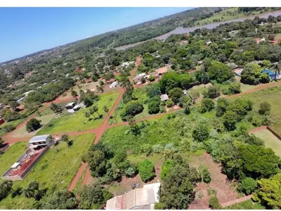 Terreno de 360 m² à venda no Km 8 Acaray, Ciudad del Este 2