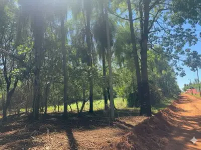 Terreno de 361 m² en venta en Itauguá, Central 3