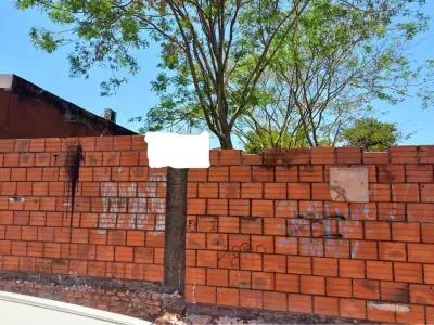 Terreno de 370 m² à venda em San Lorenzo 2