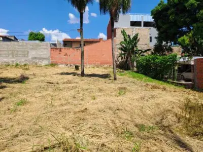 Terreno de 3.902 m² en venta en Villa Elisa, Barrio 29 de Septiembre 4