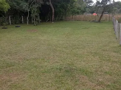 Terreno de 420 m² à venda em Caacupé, Cordillera 4