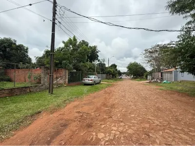 Terreno de 420 m² en venta en Villa Adela, Luque 3