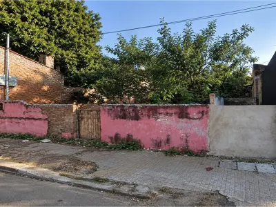 Terreno de 430 m² à venda em La Encarnación, Assunção 2