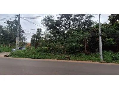 Terreno à venda de 510 m² no Cuarto Barrio, Luque 5