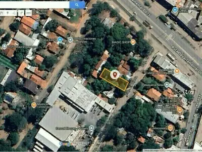 Terreno de 691 m² con construcción en Mariano Roque Alonso 4