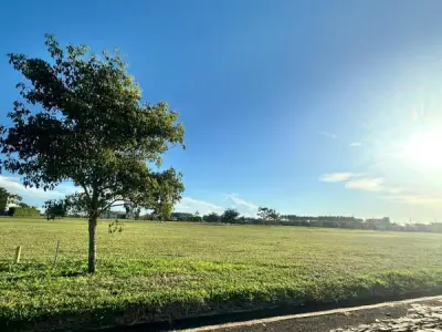 Terreno de 836 m² no condominio fechado Costa del Lago, Hernandarias 2
