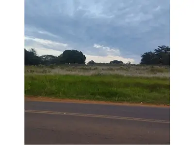 Terreno de 84 hectares à venda em Itauguá 4