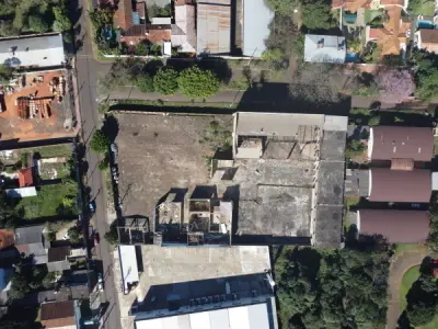 Terreno de grande porte à venda na Área 1, Ciudad del Este 2