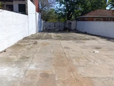 Terreno para alugar com escritórios em Recoleta, Assunção 3