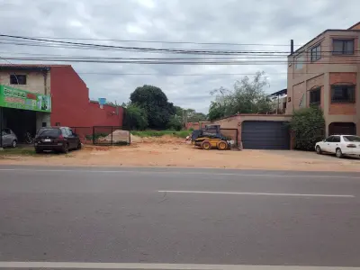 Terreno para alugar em Laurelty, Luque 5
