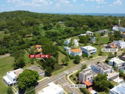 Terreno em Aqua Village, Altos — 552 m² em condomínio fechado 2