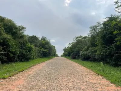 Terreno em esquina 30x24 à venda em Altos 4