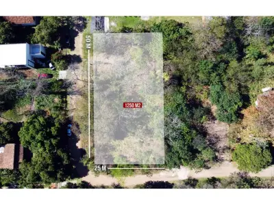 Terreno en esquina de 1.250 m² en venta en San Bernardino 3