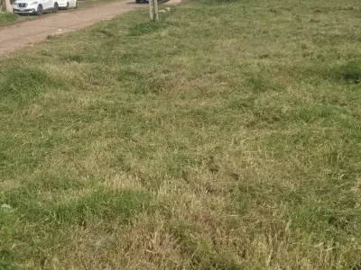 Terreno de esquina com 267 m² em Mariano Roque Alonso 3